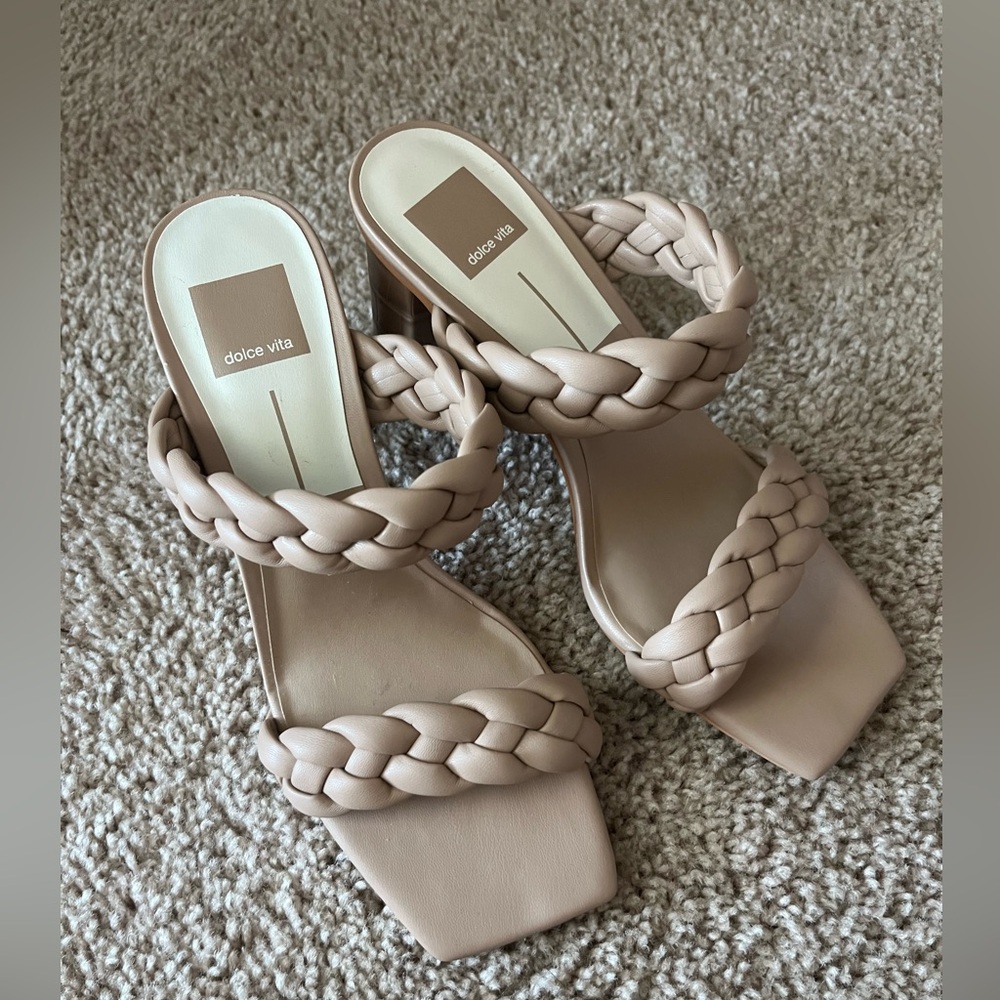 Dolce Vita Women’s Paily Heeled Sandal (Cafe) NWOT